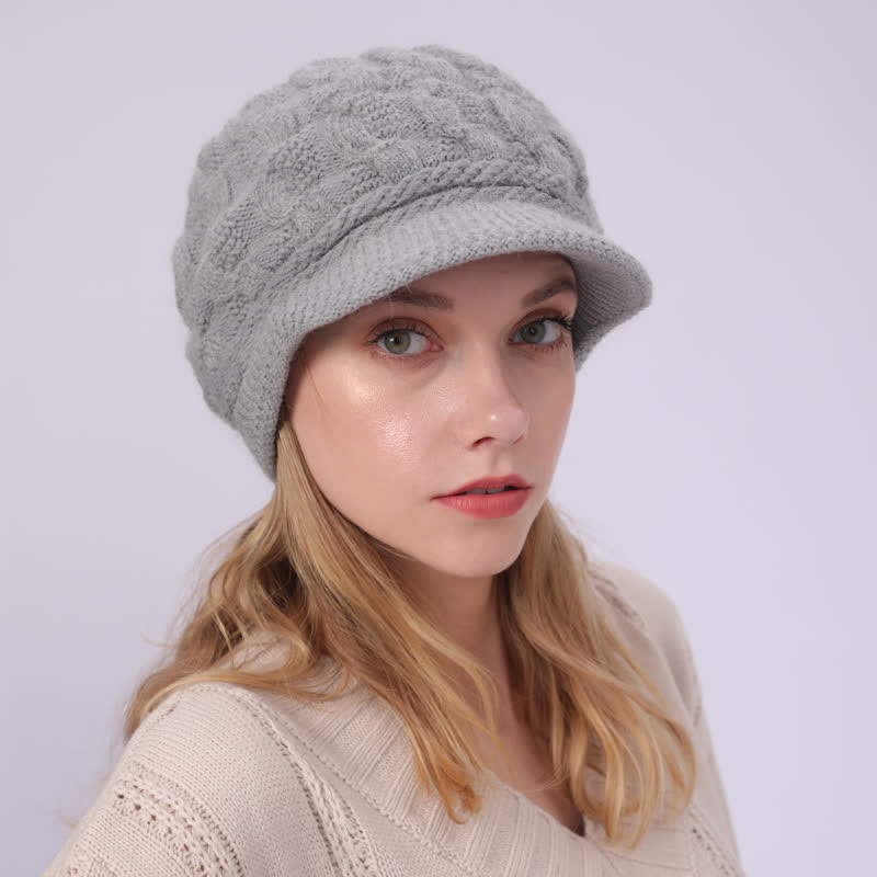 Gorro holgado con visera y forro mullido para mujer