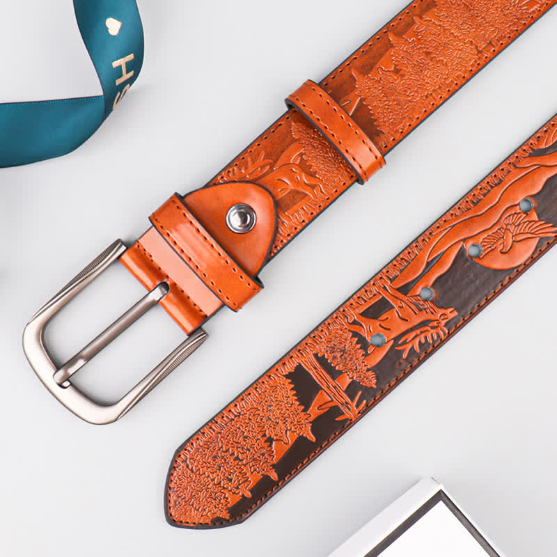 Cinturón de piel con estampado animal de ciervo en relieve para hombre