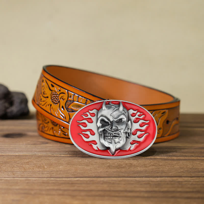 Cinturón de cuero con hebilla de calavera de diablo con llama roja para hombre