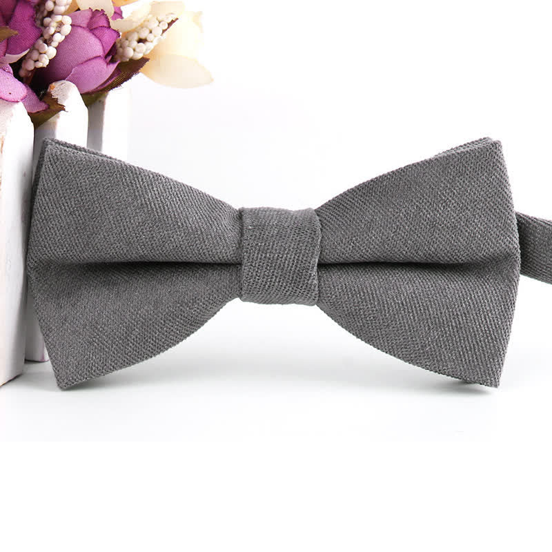 Pajarita formal de gamuza color caramelo liso para hombre