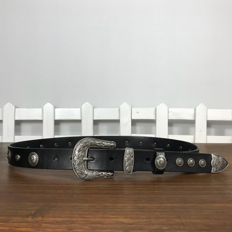 Cinturón de cuero con tachuelas y remaches redondos decorativos con personalidad
