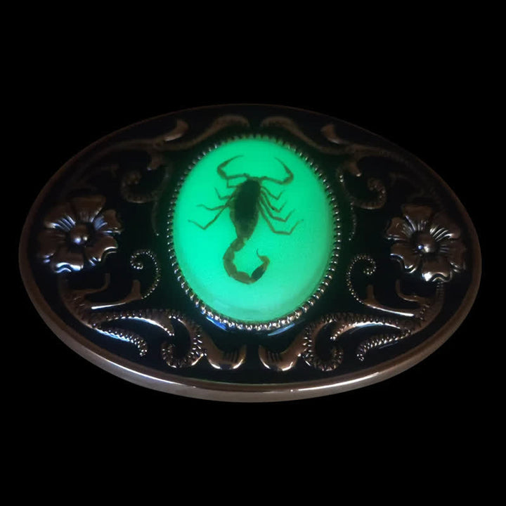 Cinturón de cuero con hebilla de escorpión luminoso y decorativo para hombre hecho a mano