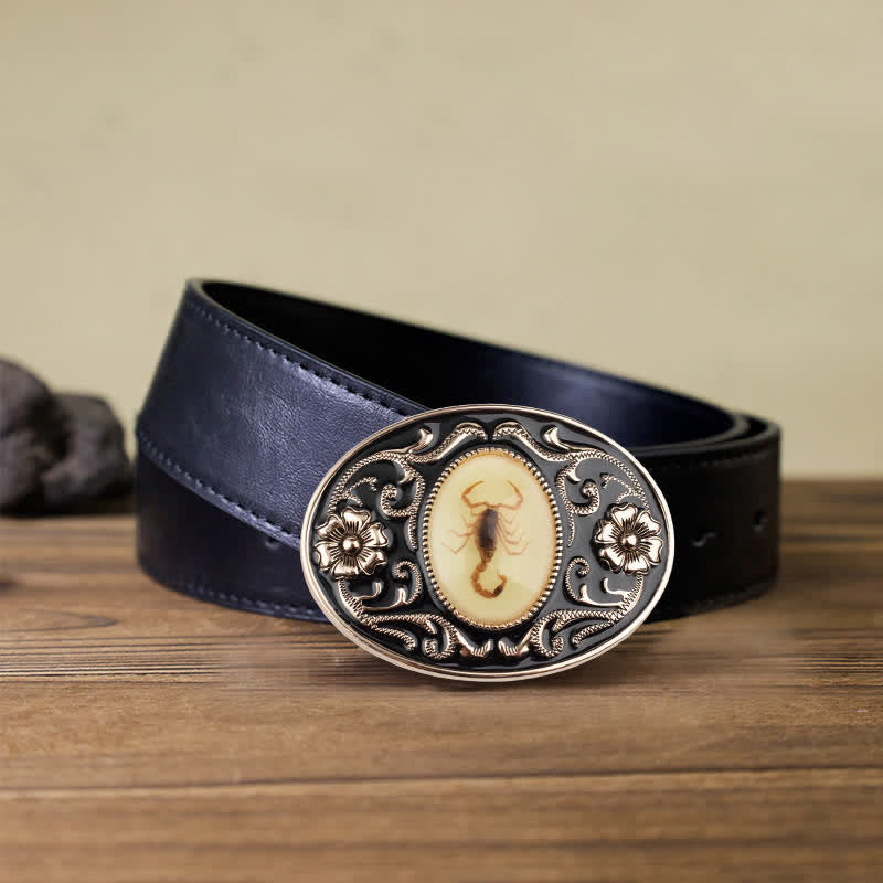 Cinturón de cuero con hebilla de escorpión luminoso y decorativo para hombre hecho a mano