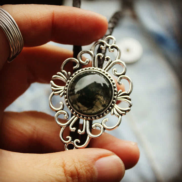 Corbata de bolo con colgante de medallón de piedra de arte único