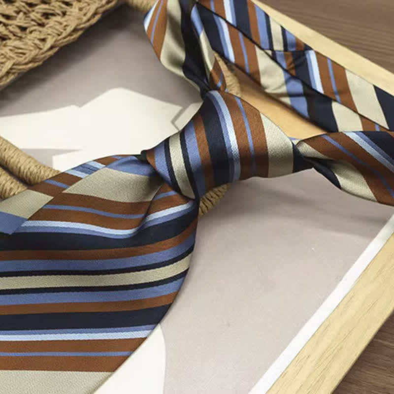 Corbata clásica de seda auténtica con rayas anchas para hombre