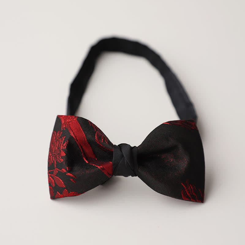 Pajarita negra con estampado floral rojo para hombre