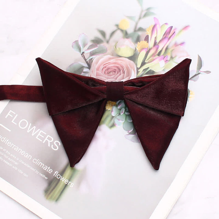 Pajarita de hombre de gran tamaño con diseño plegado y brillante