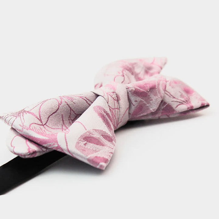 Pajarita con diseño floral y forma de bigote para hombre