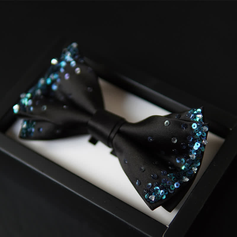 Pajarita negra con lentejuelas y brillo azul para hombre