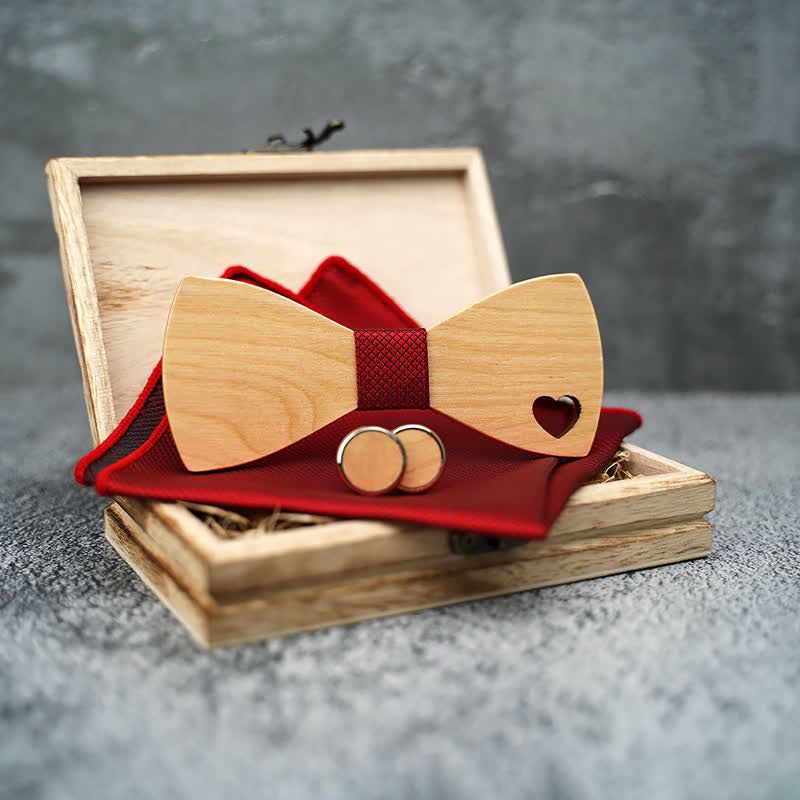 Juego de 3 pajaritas de madera con forma de corazón hueco para hombre