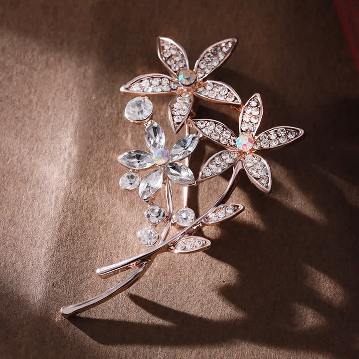 Broche de flores con brillantes diamantes de imitación para mujer