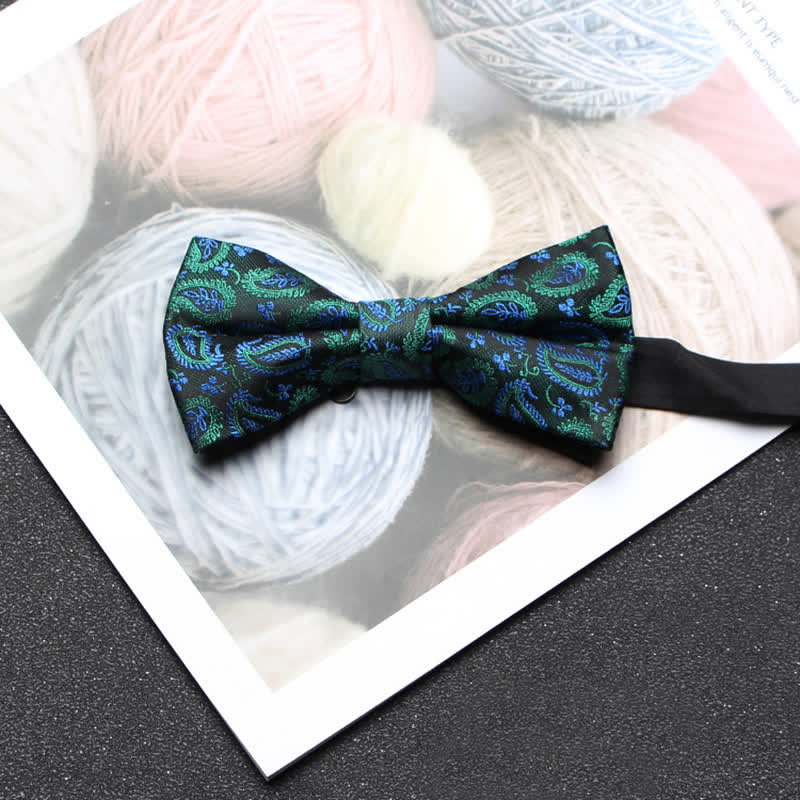 Pajarita clásica de jacquard con estampado paisley intrincado para hombre