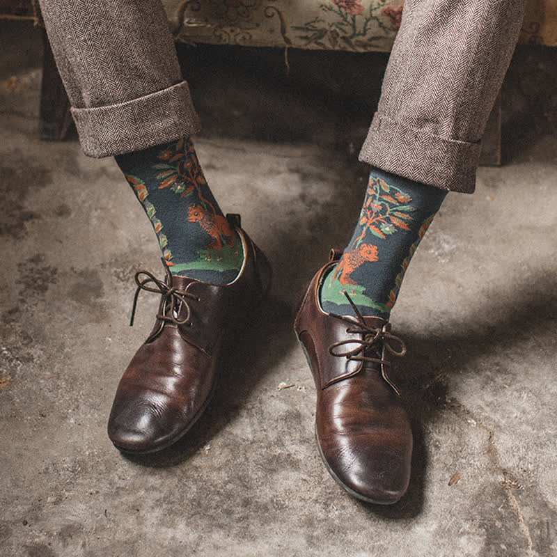 Calcetines de hombre con pintura al óleo sobre bosque artístico
