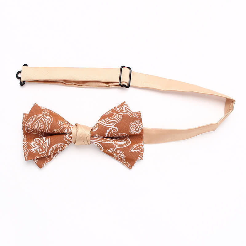 Pajarita con estampado floral de cachemira de color naranja para hombre