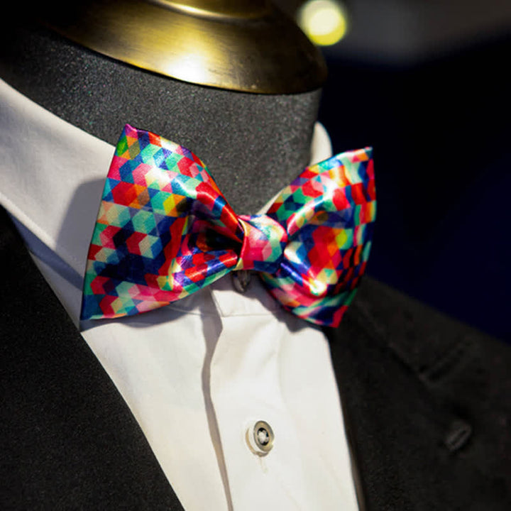 Pajarita con estampado colorido deslumbrante de caleidoscopio para hombre