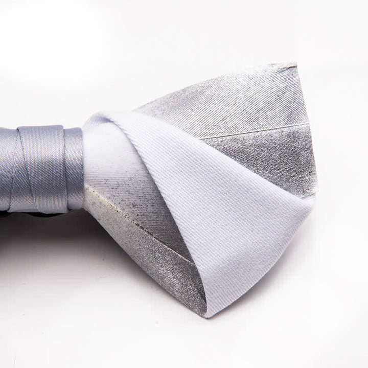 Pajarita con plumas y diseño de galaxia estrellada en degradado para hombre