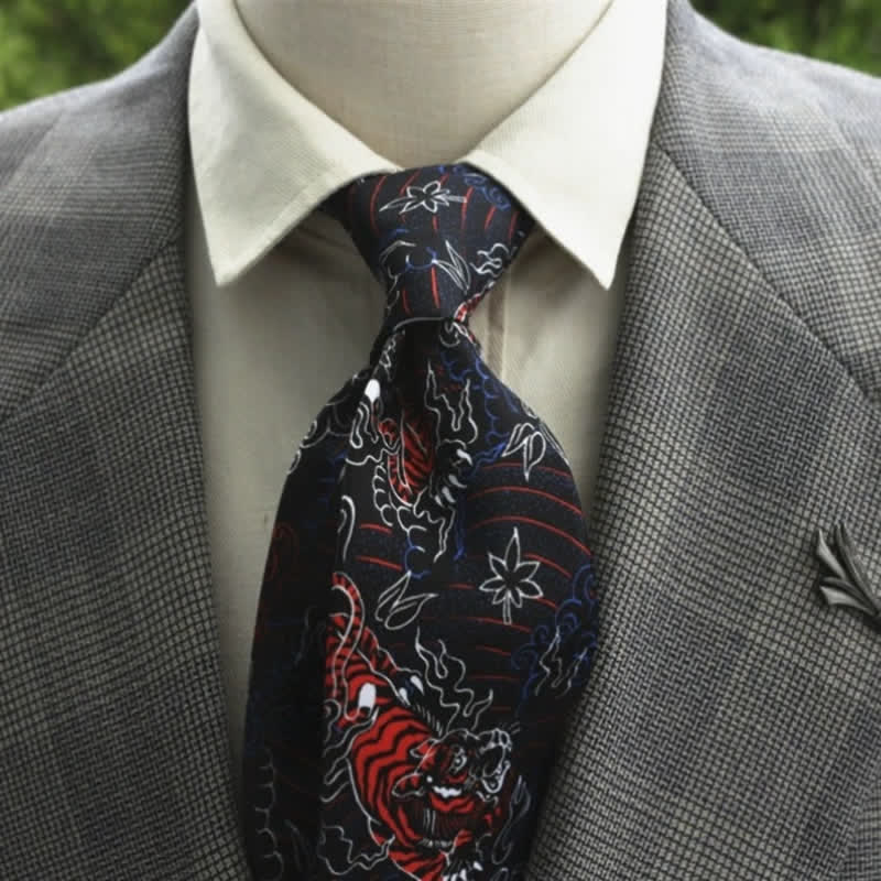 Corbata bohemia con estampado de flores fantásticas para hombre