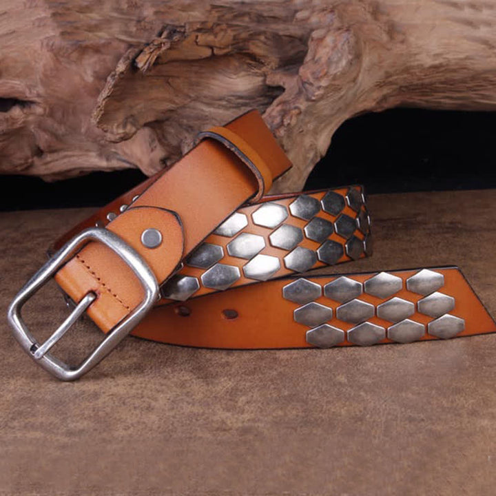 Cinturón de cuero con remaches en escamas de pescado estilo punk para hombre