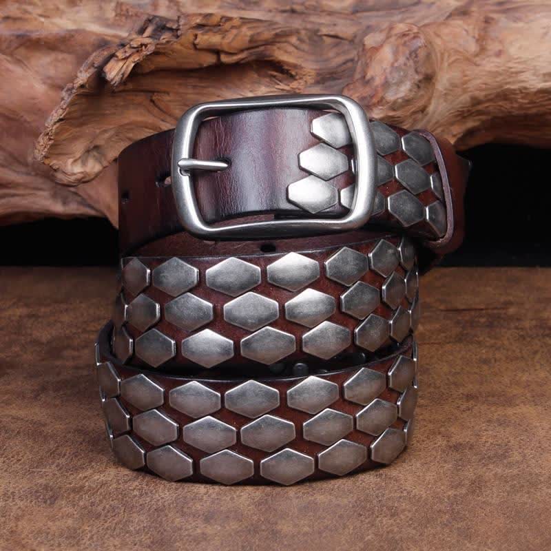 Cinturón de cuero con remaches en escamas de pescado estilo punk para hombre