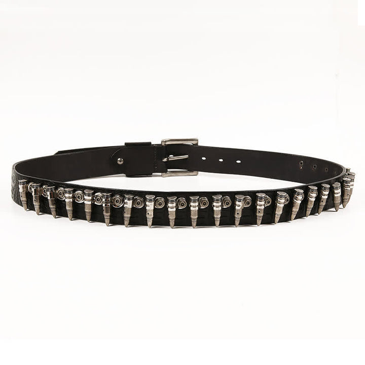 Cinturón de piel con diseño de cocodrilo y remaches de bala decorativos para hombre.