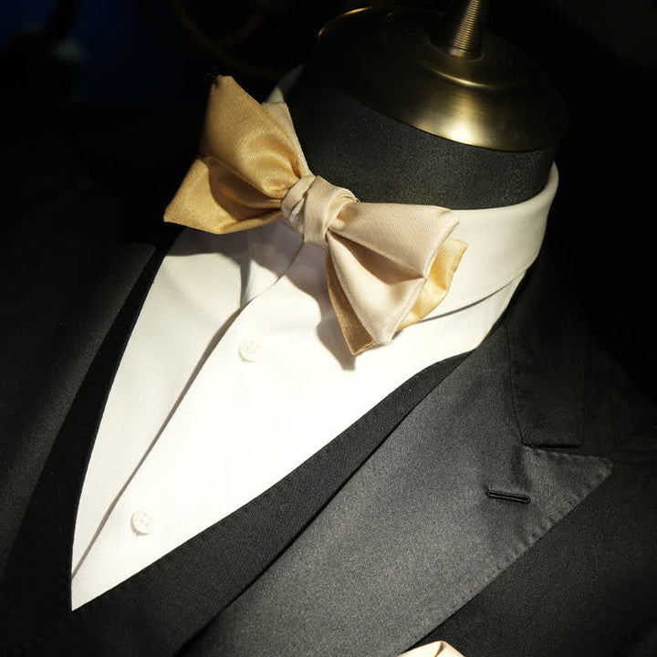 Pajarita asimétrica en contraste color albaricoque dorado para hombre