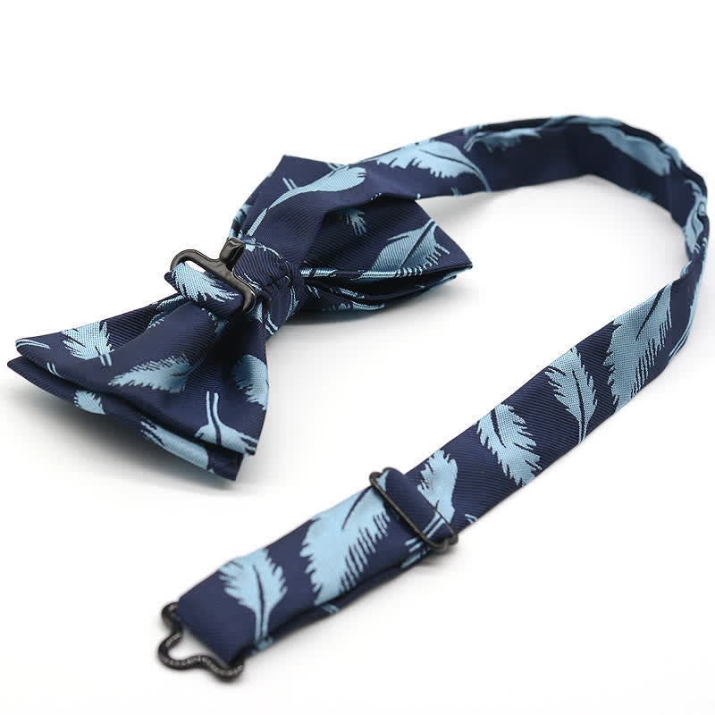 Pajarita informal de uso diario con estampado floral y plumas para hombre