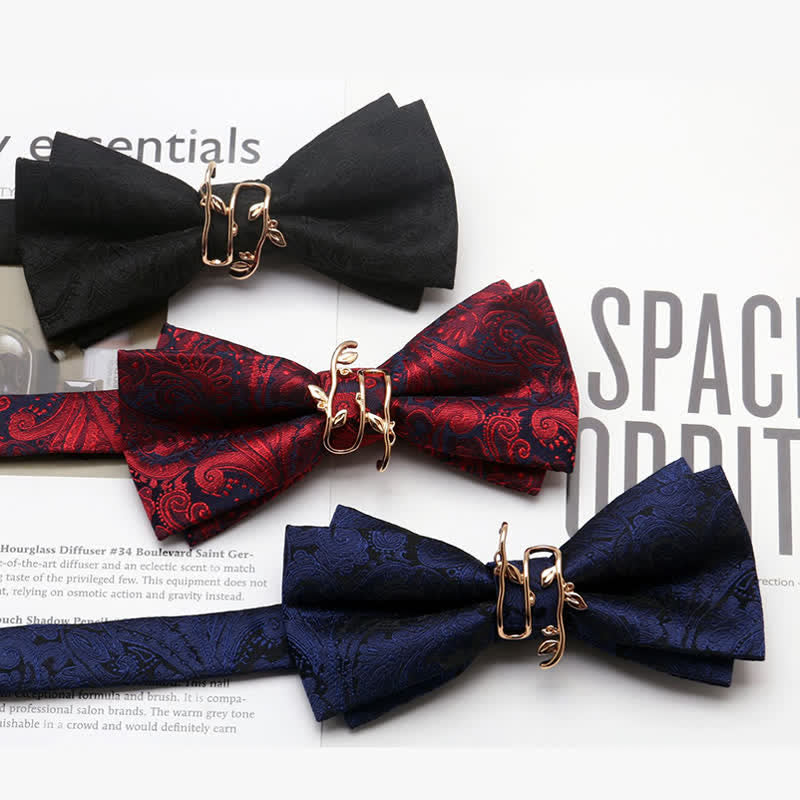 Pajarita con diseño de hojas de parra doradas y cachemira para hombre