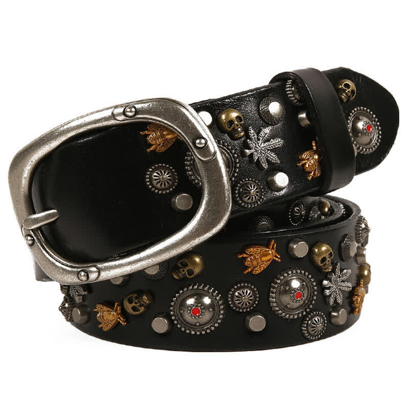 Cinturón de cuero con remaches de arce y calavera gótica con abeja