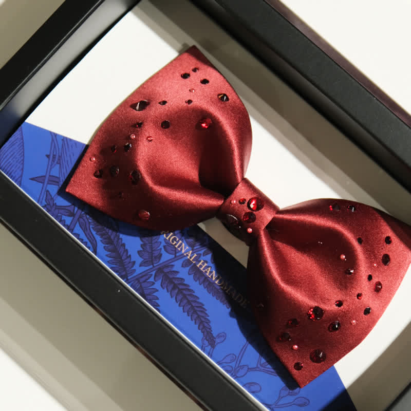 Pajarita con diseño de galaxia estrellada y brillantes diamantes de imitación para hombre