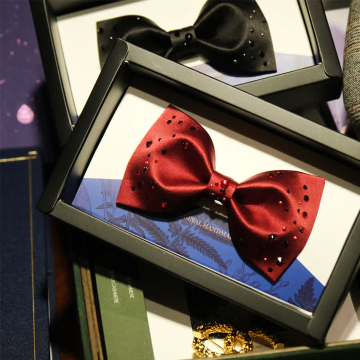 Pajarita con diseño de galaxia estrellada y brillantes diamantes de imitación para hombre