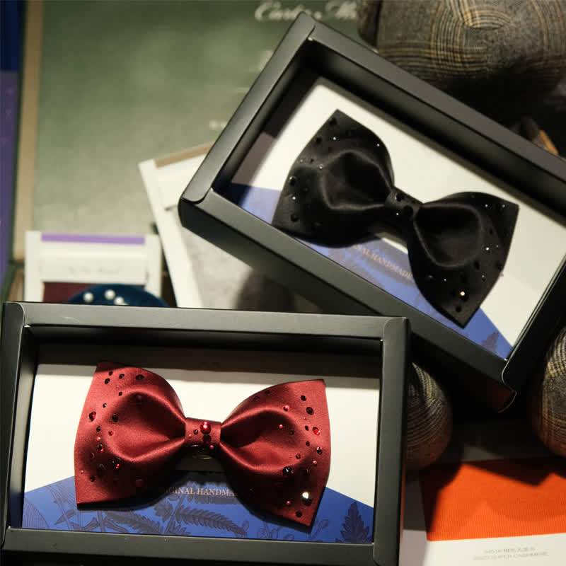 Pajarita con diseño de galaxia estrellada y brillantes diamantes de imitación para hombre