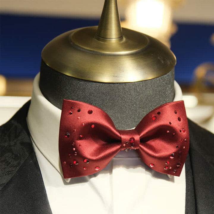 Pajarita con diseño de galaxia estrellada y brillantes diamantes de imitación para hombre