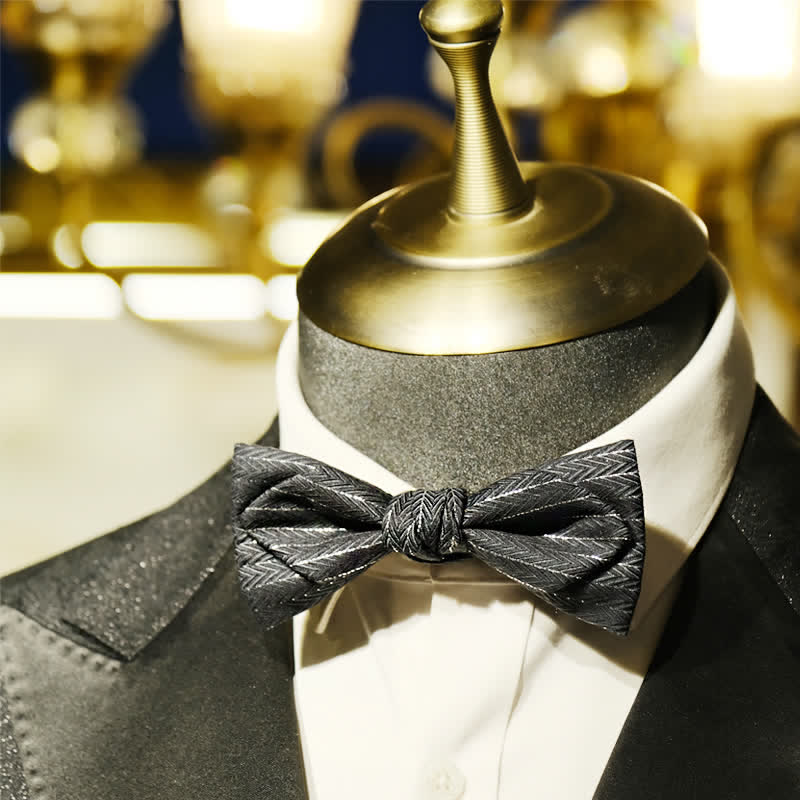 Pajarita con estampado de espiga de rayas gris oscuro para hombre