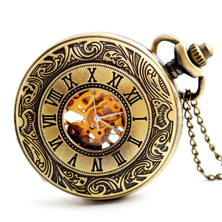 Reloj de bolsillo mecánico antiguo con números romanos clásicos.