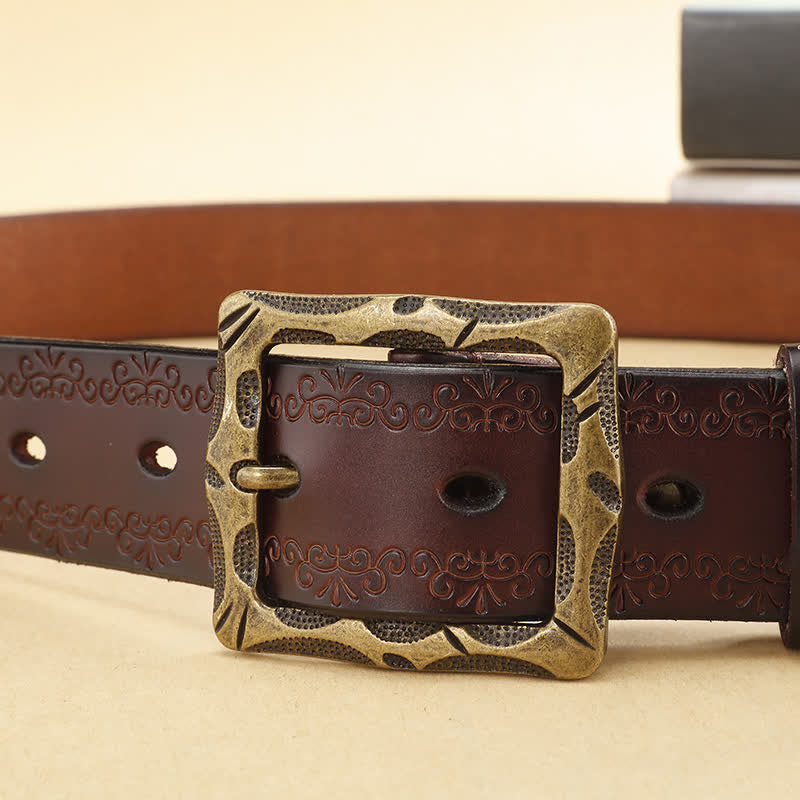 Cinturón de piel con hebilla rectangular y correa floral