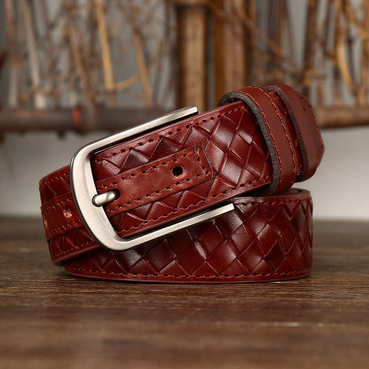 Cinturón de piel de vaca con hebilla de cobre trenzada y estilo elegante