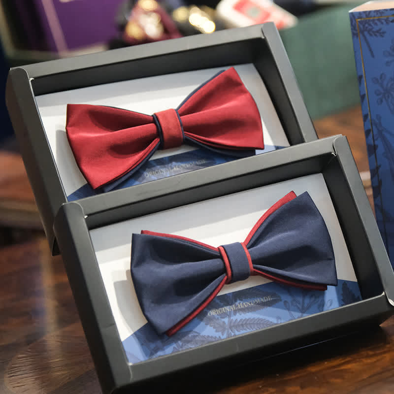 Pajarita de doble capa en dos tonos burdeos y azul marino para hombre