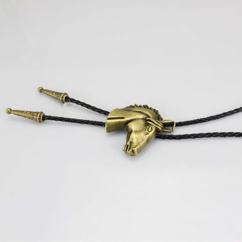 Corbata de cuero estilo bolo de vaquero con cabeza de caballo estereoscópica