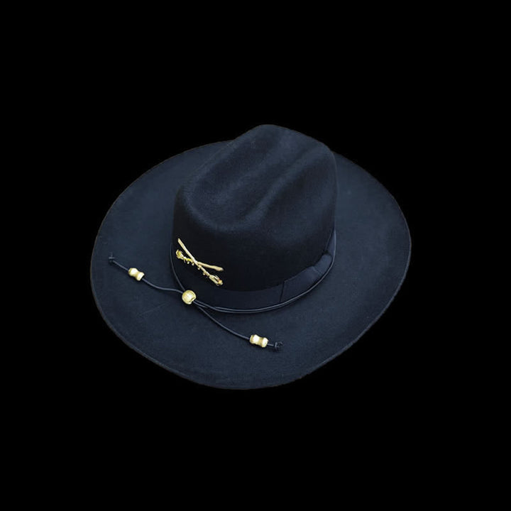Sombrero vaquero de lana con decoración dorada y negra de caballería