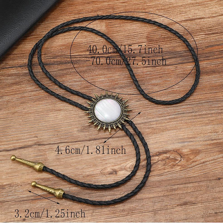 Colgante de resina con piedras preciosas redondas de vaquero