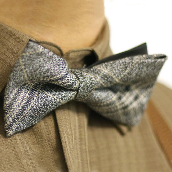 Pajarita de algodón a cuadros estilo británico gris oscuro para hombre