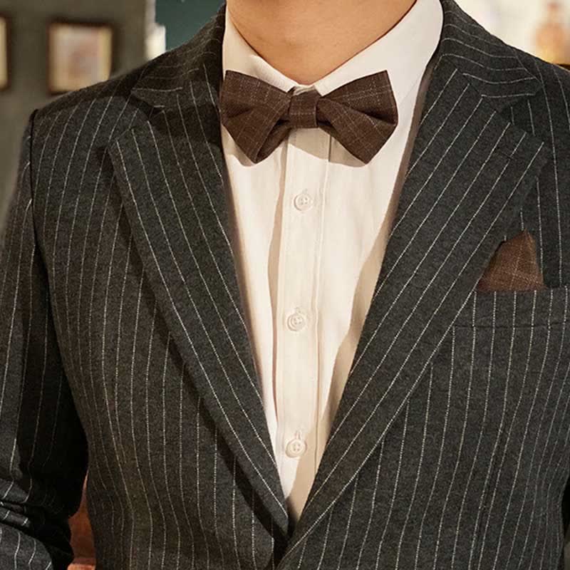 Pajarita de cuadros marrón oscuro estilo británico vintage para hombre