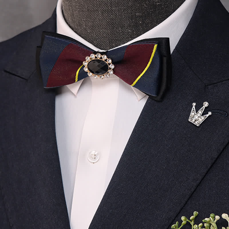 Pajarita estrecha de doble capa con cristales negros para hombre