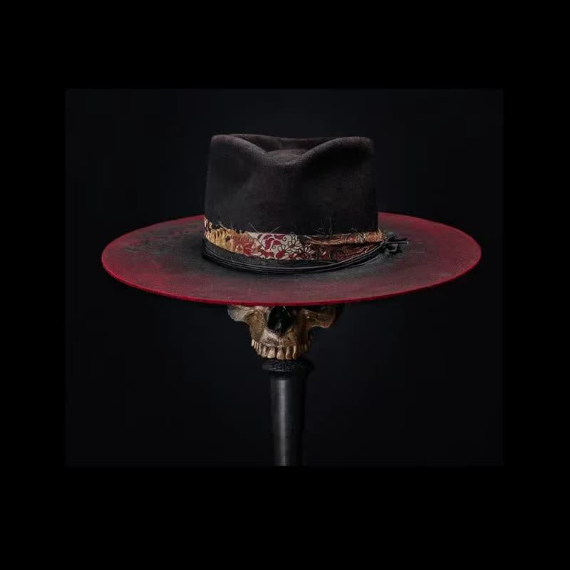 Cinturón con estampado de cachemira roja divertido y sombrero de vaquero negro