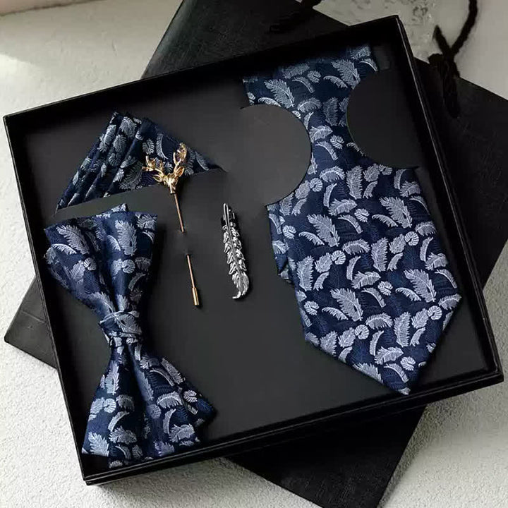 Caja de regalo con 5 pajaritas de color blanco y naranja con estampado de plumas para hombre