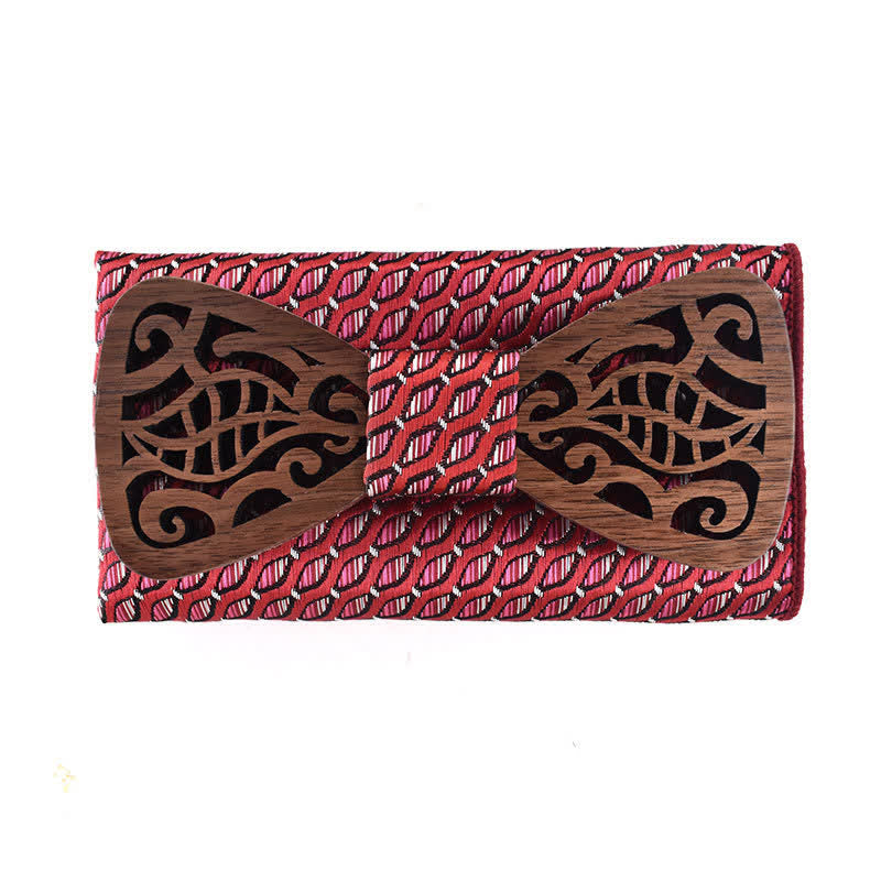 Juego de 2 pajaritas de madera caladas con hojas talladas para hombre