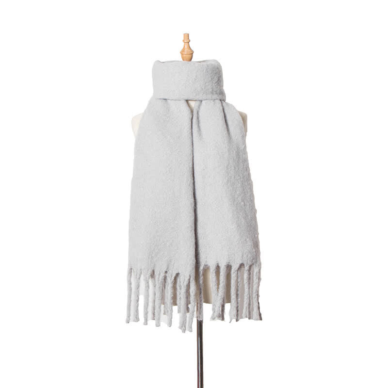 Bufanda unisex cálida de color puro con borlas gruesas