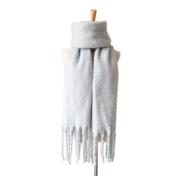 Bufanda unisex cálida de color puro con borlas gruesas