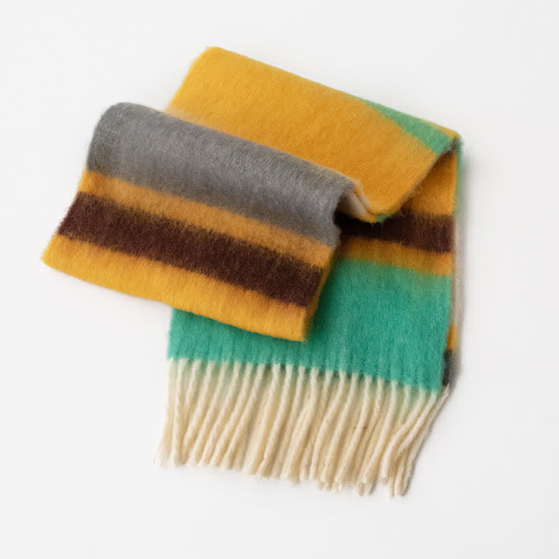Bufanda unisex de mohair con borlas y colores en contraste del arcoíris
