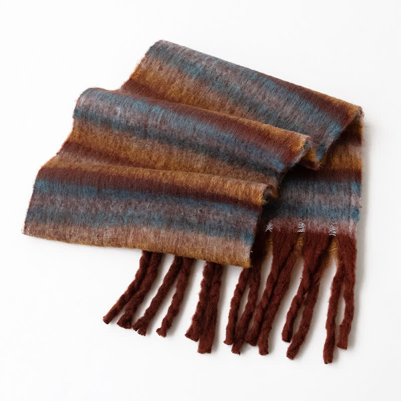Bufanda unisex de mohair con borlas y colores en contraste del arcoíris